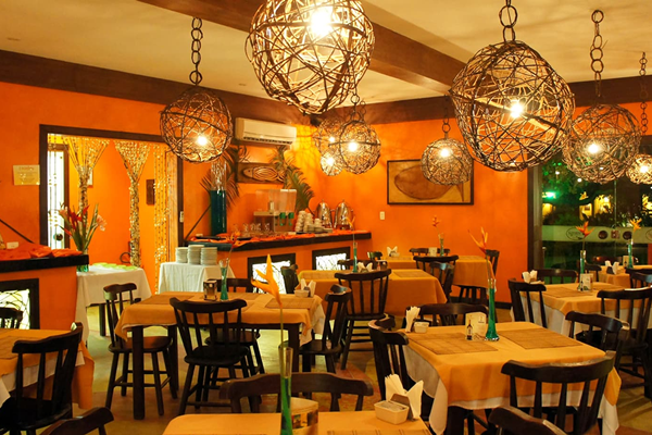 Buffet de café da manhã no Restaurante Maracajú